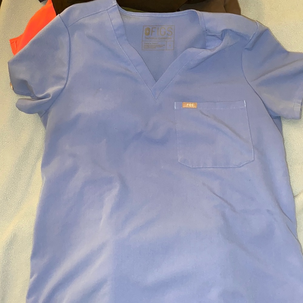 Figs scrubs